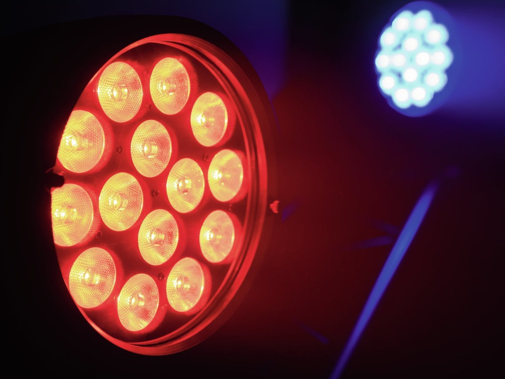Eurolite - LED IP PAR 14x8W QCL – 10. kép
