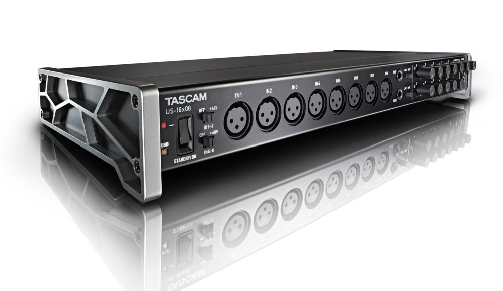 Tascam - US-16x08