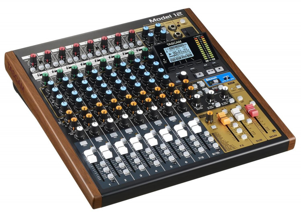 Tascam - Model 12