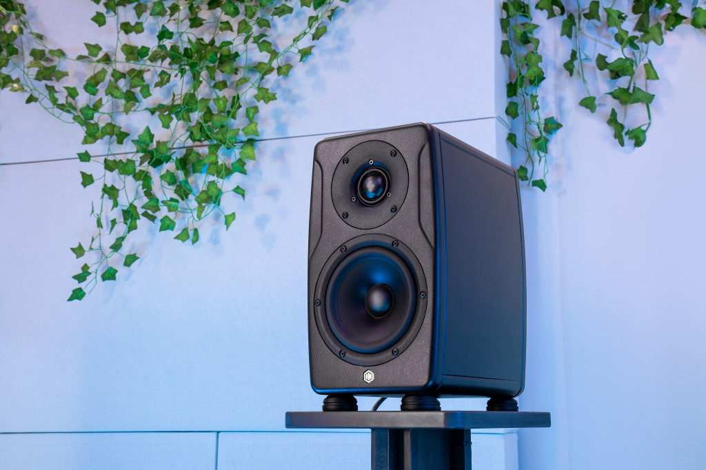 IK Multimedia - iLoud Precision 5 MKII – 5. kép