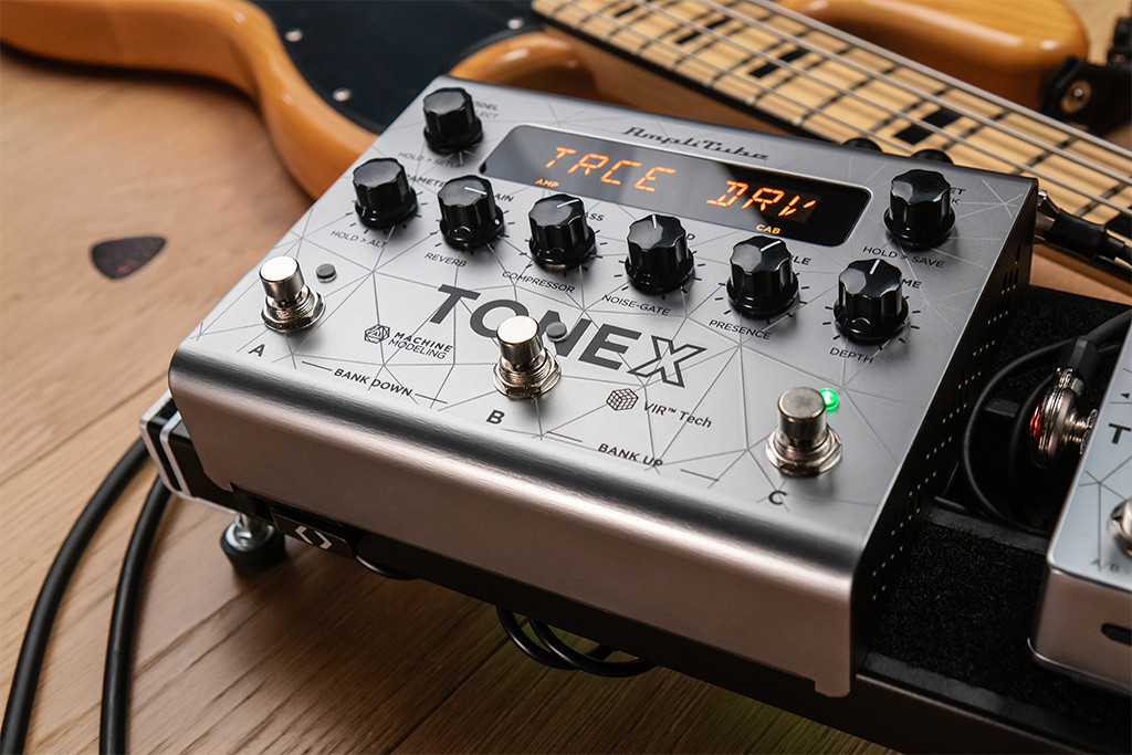 IK Multimedia - Tonex Pedal Bass Edition – 2. kép