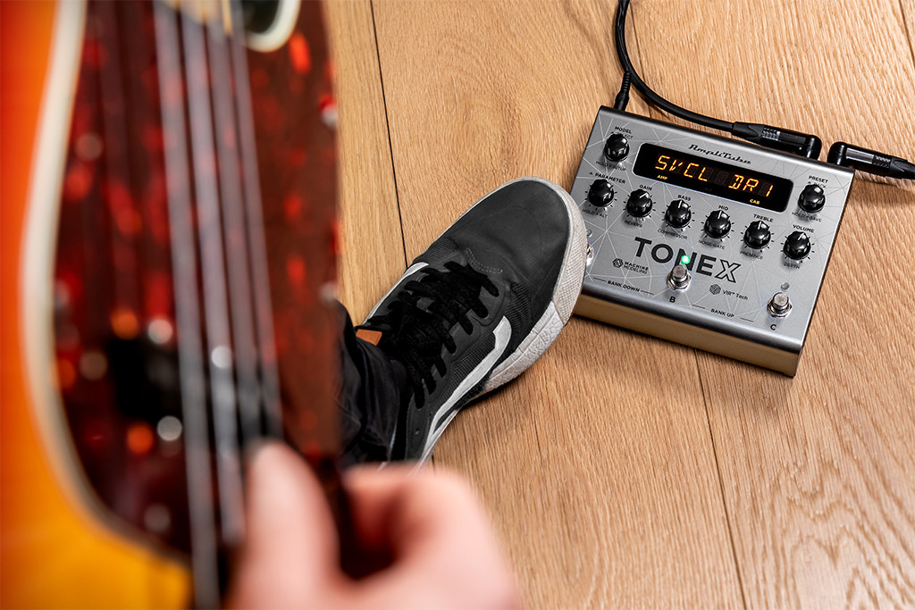 IK Multimedia - Tonex Pedal Bass Edition – 4. kép